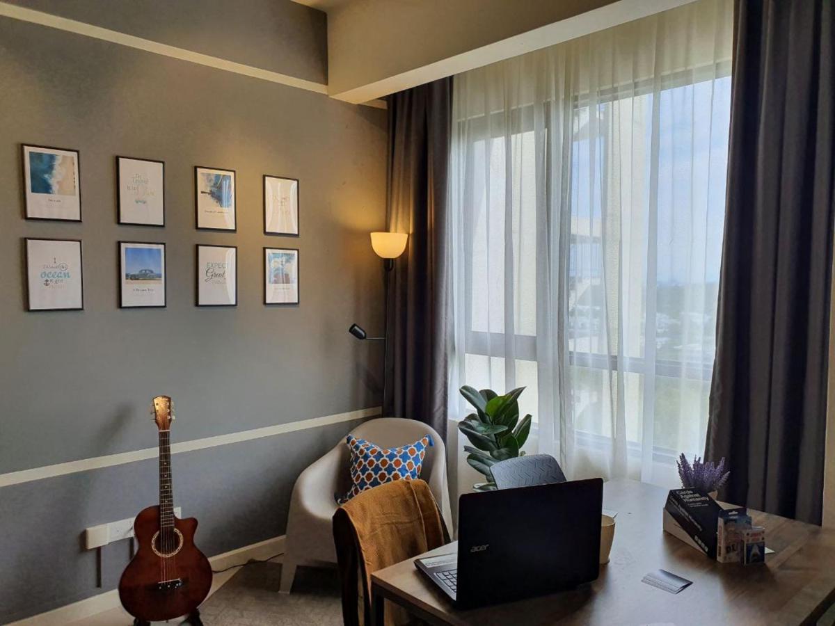 The Perfect Getaway @ Tamarind Suites, Netflix 300Mbps Cyberjaya Esterno foto