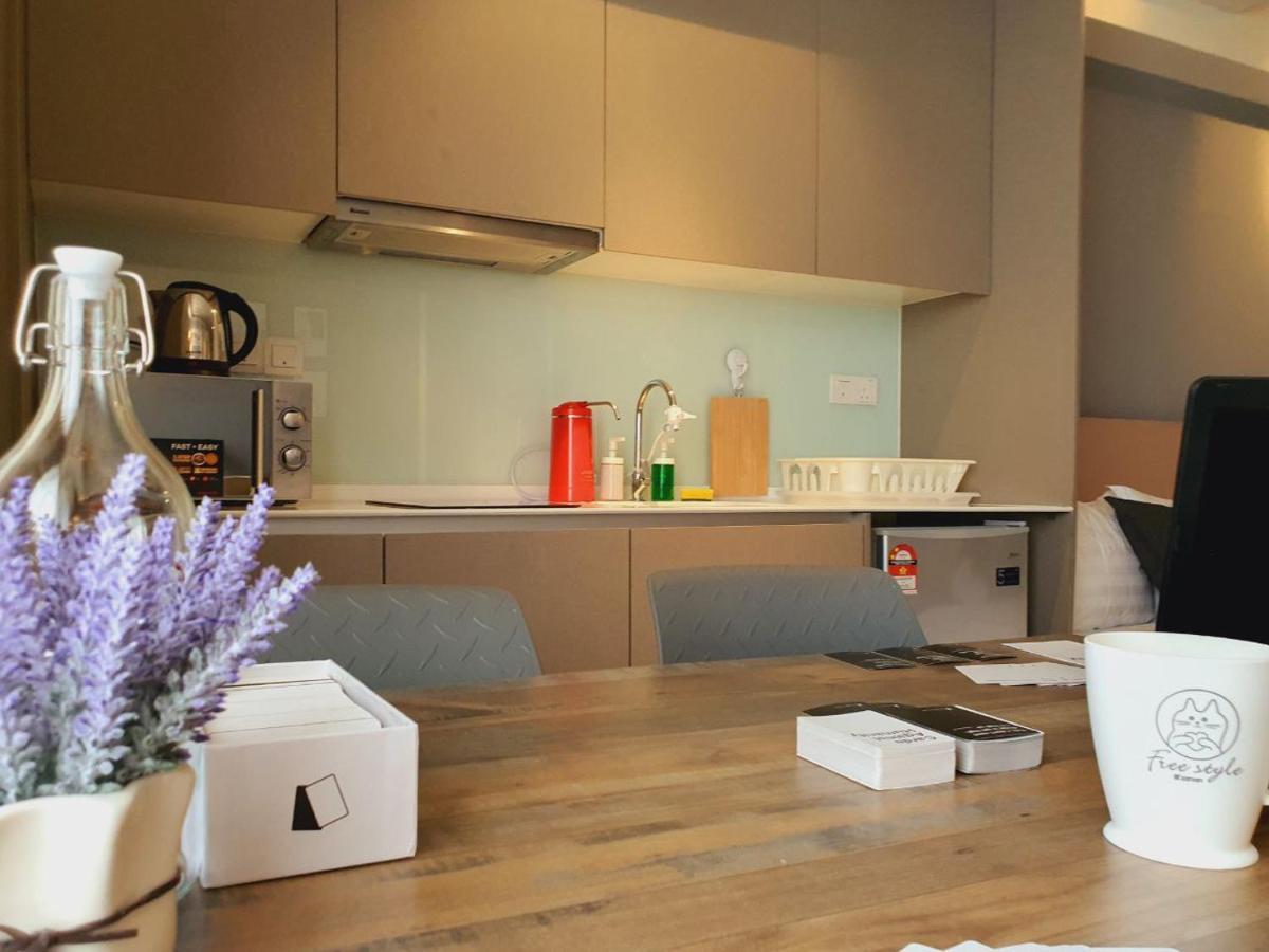The Perfect Getaway @ Tamarind Suites, Netflix 300Mbps Cyberjaya Esterno foto