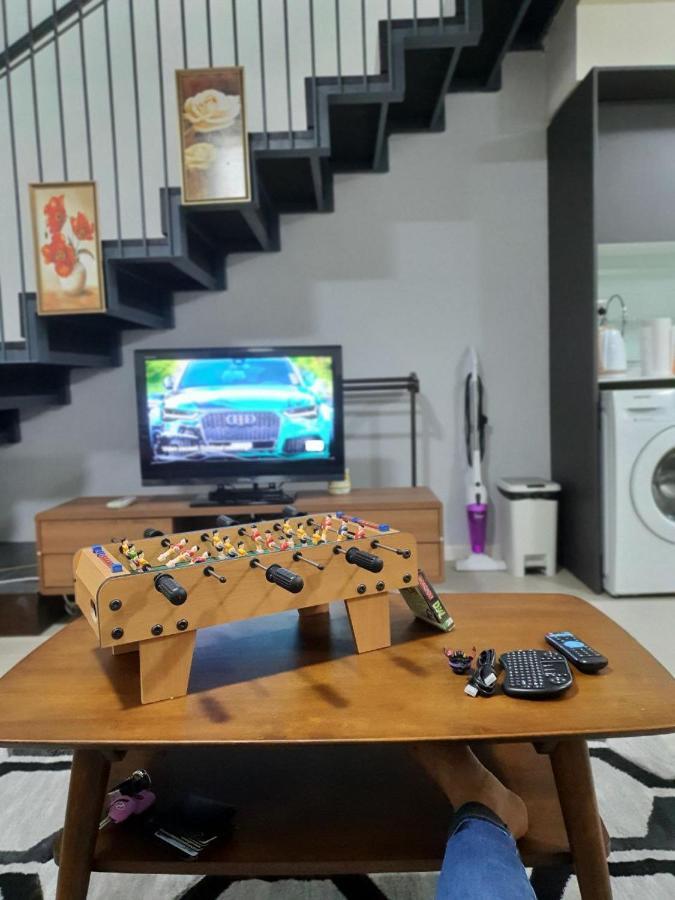The Perfect Getaway @ Tamarind Suites, Netflix 300Mbps Cyberjaya Esterno foto