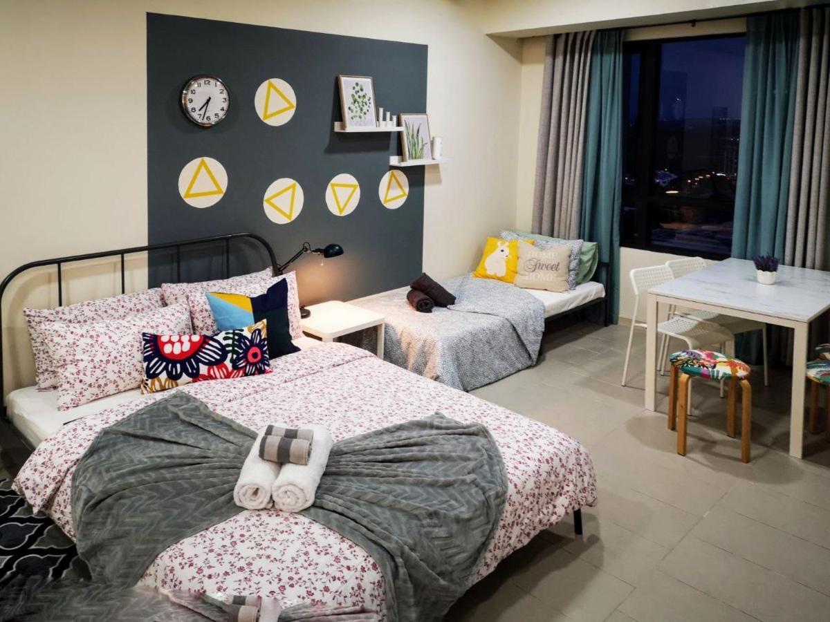 The Perfect Getaway @ Tamarind Suites, Netflix 300Mbps Cyberjaya Esterno foto
